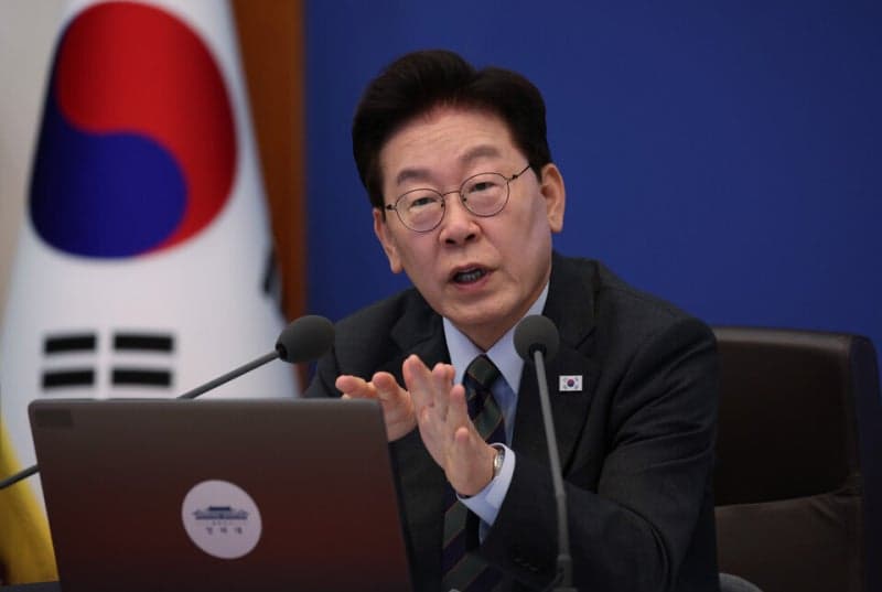 이재명 대통령 "중수청 지휘 포기는 탄핵 사유"…AI 국정 운영 논란엔 "팩트 확인용"
