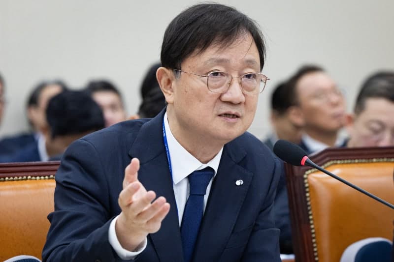 이찬진 금감원장 "재취업 심사 대상 완화하고 전관 규제는 강화해야"