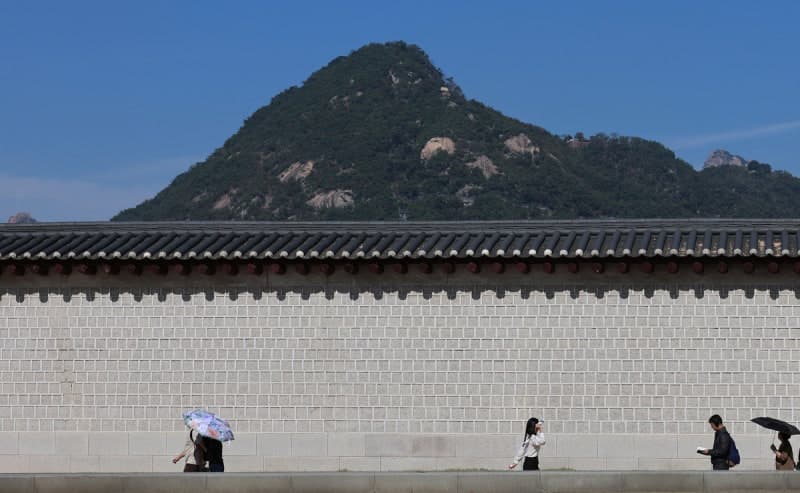 전국 아침 기온 10도 뚝…초겨울 추위와 큰 일교차 주의
