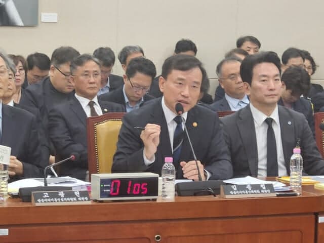김종철 방미통위 위원장, 해킹 피해 보상 미흡 시 적극 개입 시사