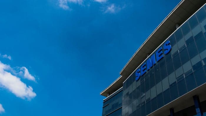 삼성전자 자회사 세메스 핵심 기술 유출한 전직 임직원 구속기소