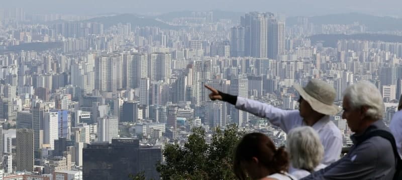 서울 집 상속인 8천 명 육박…강남 사는 5060 세대가 절반 차지