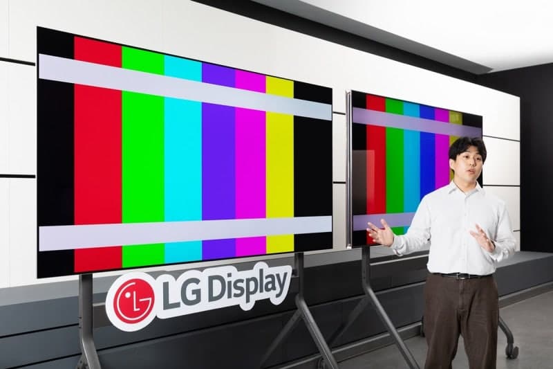 LG디스플레이, 대형 OLED 출하량 전망치 상향…모니터 비중 20% 달성