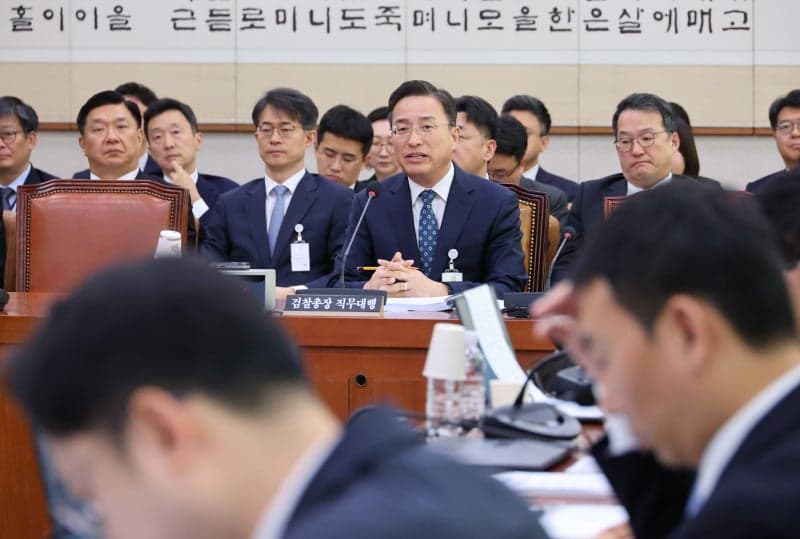 이 대통령 "중수청 지휘 포기가 탄핵 사유"…수사기관장 배석 공방