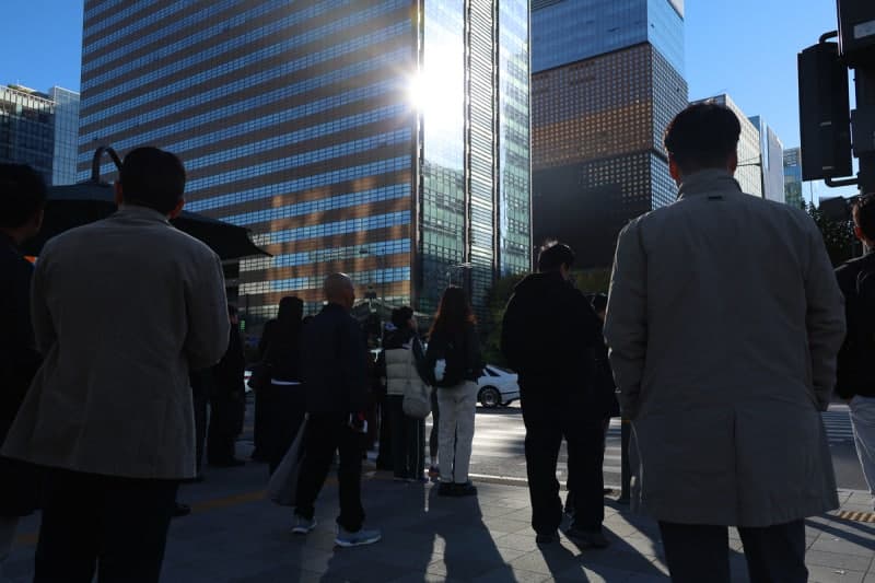 서리 내리는 절기 '상강'…아침 쌀쌀하고 낮부터 기온 올라