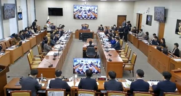 임대형 AI 데이터센터 세제 혜택 추진…정부, 재정당국과 협의