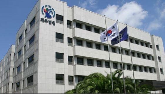 제주 다이빙샵 운영자, 여성 손님 샤워실 불법 촬영해 집행유예 선고