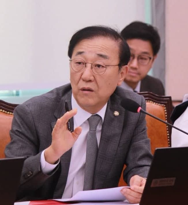 “한국 여행, 일본보다 불편하다”···디지털·결제 장벽에 막힌 외국인 관광객