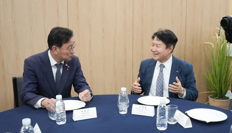 위성곤 제주지사, 한국마사회 본사 유치 재확인… "말산업 치유 중심지로"