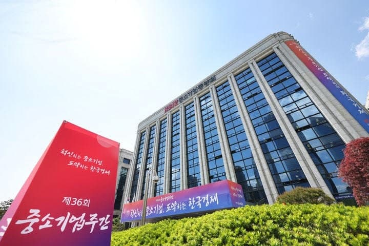 청년 10명 중 6명 "기업 간판보다 월급"... 중소기업 기피 1순위는 열악한 조직문화