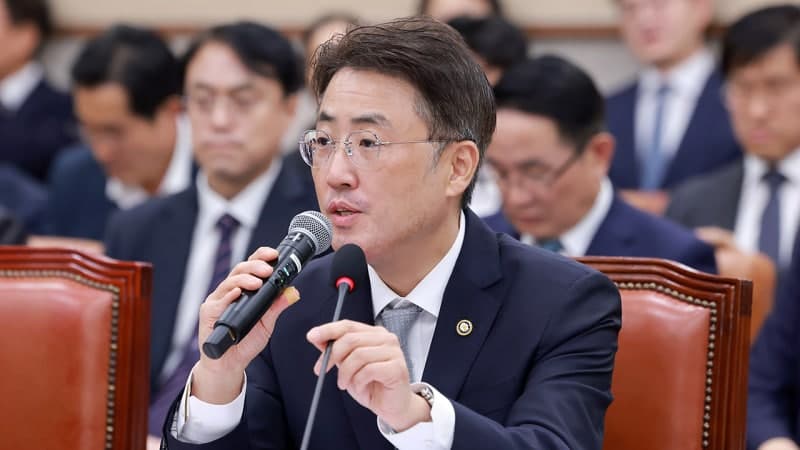 이진수 법무차관도 3개월 전 사의…후임 장관 임명 시까지 직무 수행
