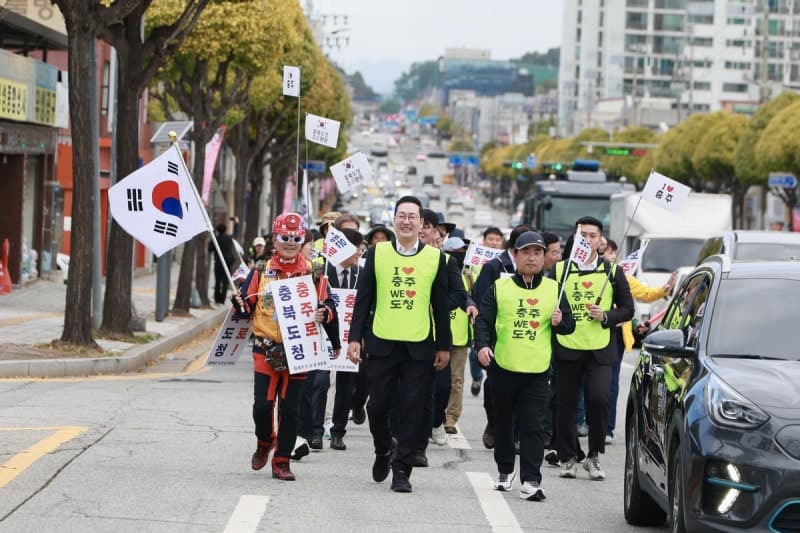 "충북도청을 충주로"…이동석 시장, 도청 환원 위한 도보 대장정 돌입