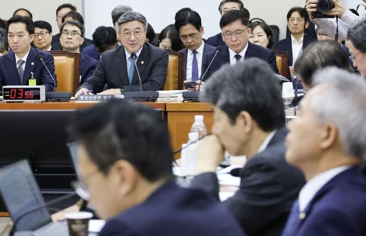 윤호중 행안부 장관 "담뱃세 의존 소방재정 구조 근본적 개선 필요"