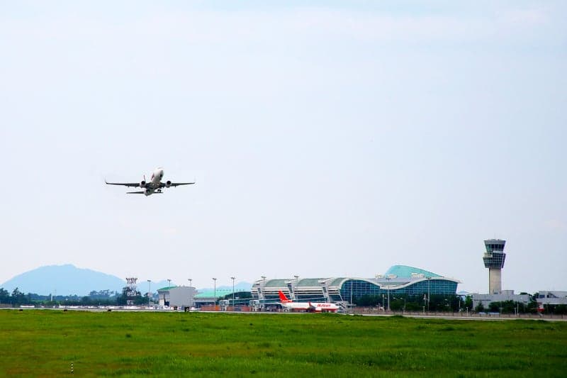 광주 군공항 인접 신안 주민들, 소음 피해 범위 공개와 주변지역 지정 촉구 총궐기
