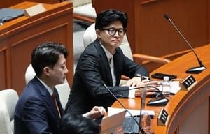 이준석 "민주당 주장에 부화뇌동해 수류탄 까넣은 사람 있다"…한동훈 겨냥?