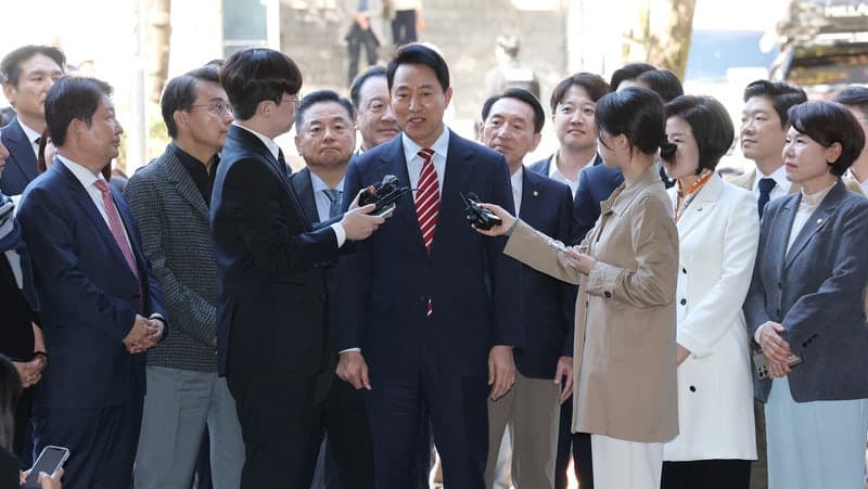 "2심 무죄" 오세훈, 이준석 포함 여야 의원들과 '식사정치' 본격화