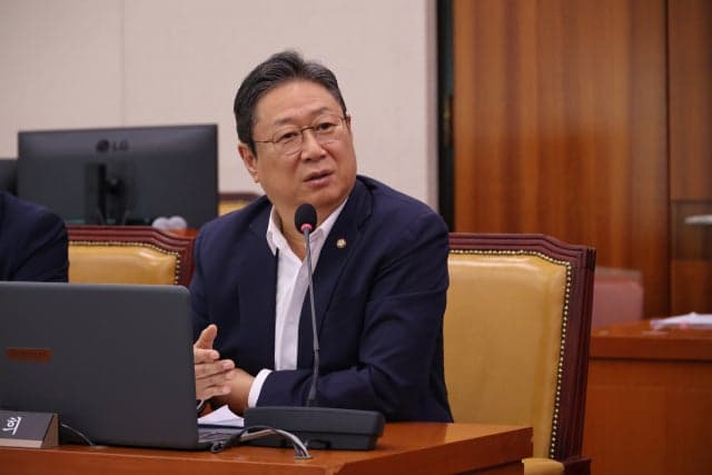전국 고속도로 가드레일 4곳 중 1곳은 '구형'…교체 완료는 2035년