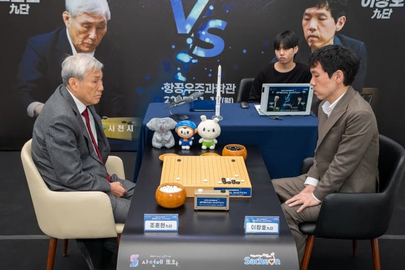‘돌부처’ 이창호 9단, 세계 바둑 최초 통산 2000승 달성