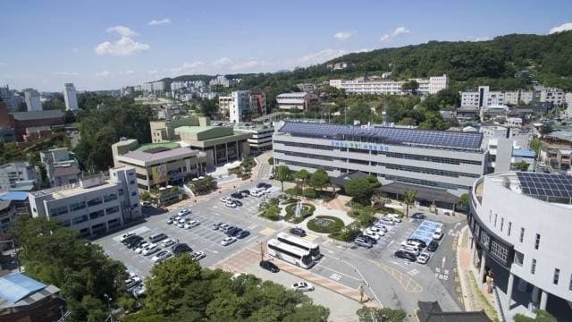 맞벌이 부모 든든한 지원군…안동시 '아픈아이 병원 동행서비스' 이용 40% 급증