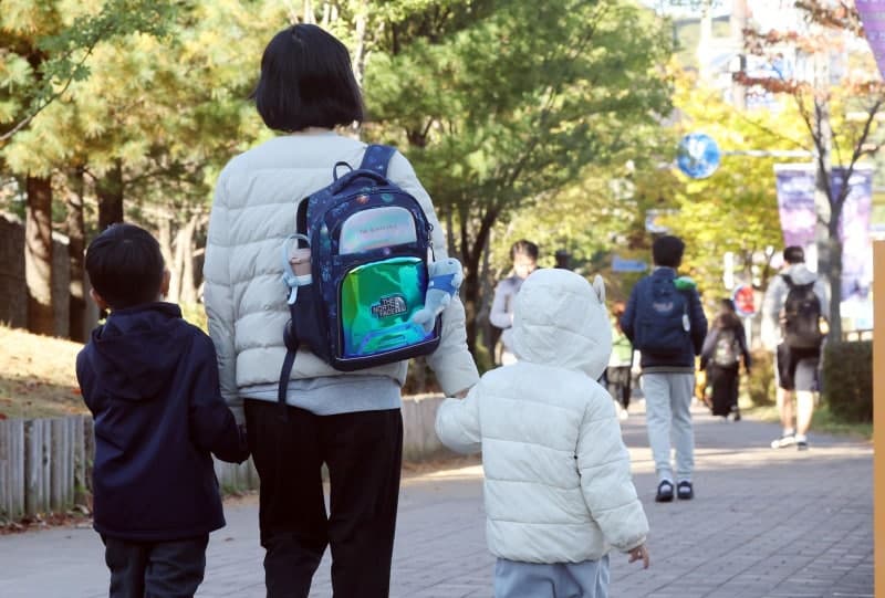 내일 아침 기온 10도 급락, 강원 산지 영하권 강추위와 강풍 주의