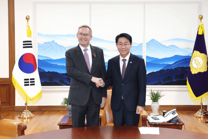 조정식 국회의장, 주한 영국 대사 접견…“FTA 발효 및 미래산업 협력 강화”