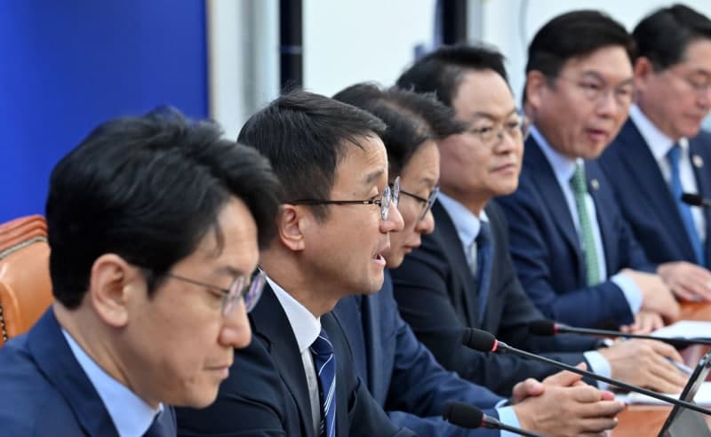 민주당, 조희대 대법원장 국정조사 추진 검토…의총서 결정 방침