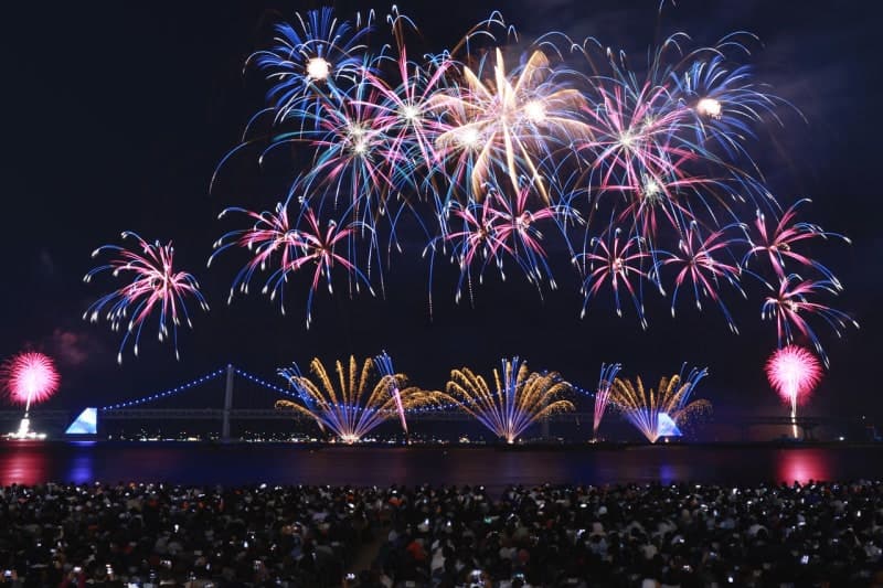 부산불꽃축제 100만 인파 대비…역대 최대 7000명 안전인력 투입