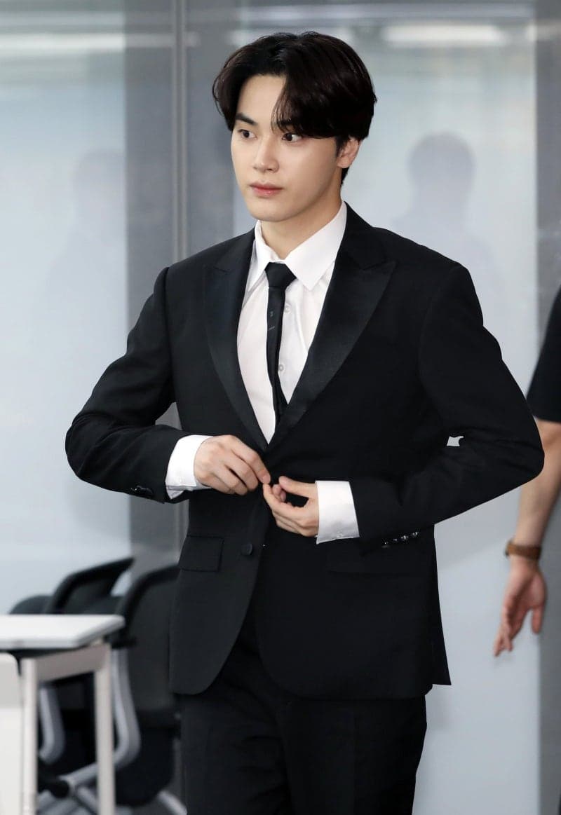 더보이즈 전 멤버 주학년, 사생활 허위 보도한 기자에 2억 배상 판결