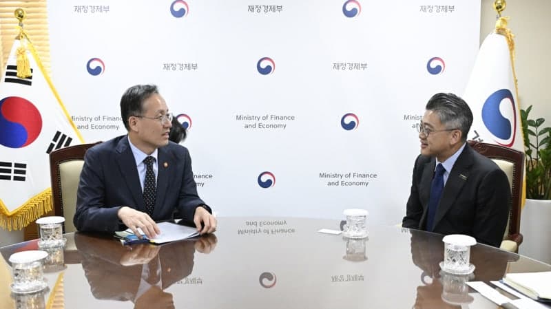이형일 부총리, 블룸버그에 한국 채권 '선진국 분류' 격상 공식 요청