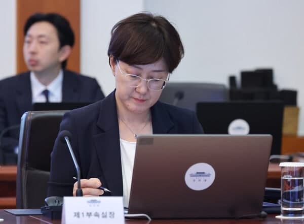 청와대 '정원 20% 공백설' 일축…'경기·성남 라인 인사 의혹'도 부인