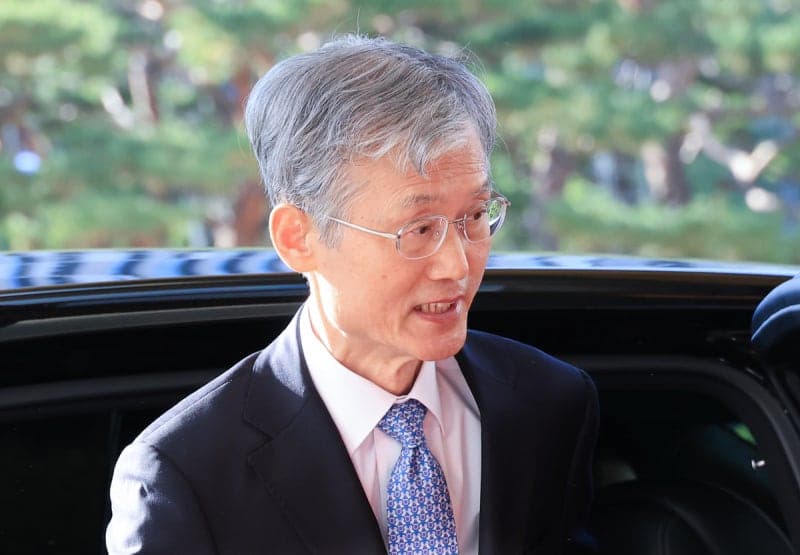 조희대 대법원장 탄핵 반대 50.3%…오세훈 무죄 판결 공감 우세