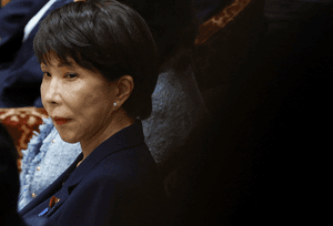 다카이치 일본 총리 G7 회의 불참 논란, 아소와 회식 후 '오락가락 해명'까지