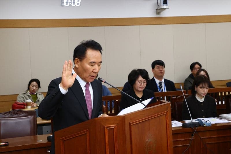 염동열 강원관광재단 대표 후보자 인사청문회서 보은 인사·채용 비리 공방