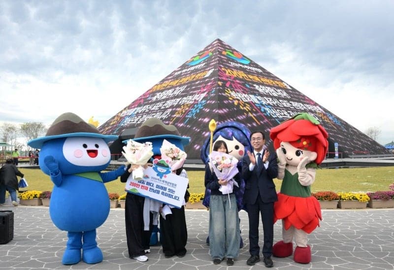 2026여수세계섬박람회, 개막 55일 만에 누적 관람객 200만 명 돌파