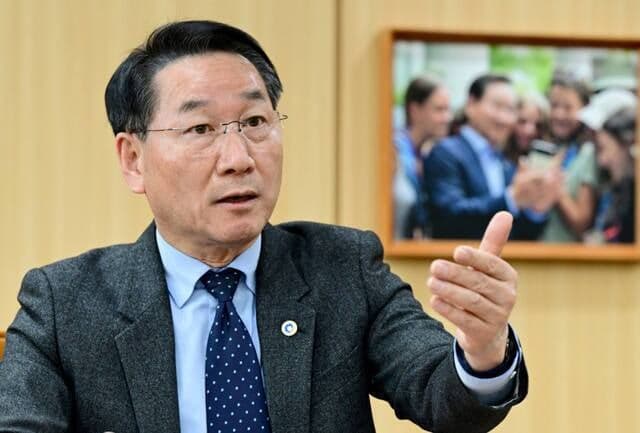 가상자산 은닉 의혹 유정복 전 인천시장, 공직선거법 위반 혐의로 송치