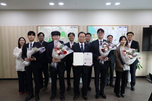 전북신용보증재단, 소상공인 지원 우수단체로 중기부 장관 표창 수상