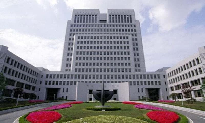 70세 이상 피고인에게 국선변호인 없이 재판한 1심, 대법원 "절차 위반으로 파기"