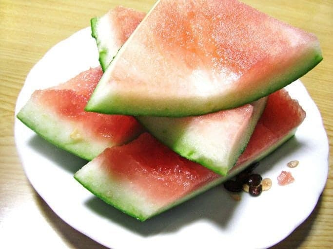 과일·채소 껍질과 줄기 버리지 마세요…식이섬유 더 풍부하다