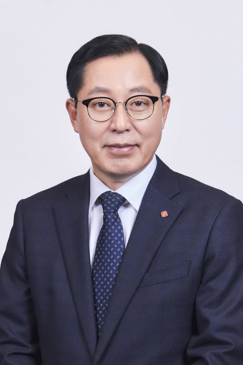 제18회 화학산업의 날 기념식 개최…이영준 롯데케미칼 사장 은탑산업훈장 수훈