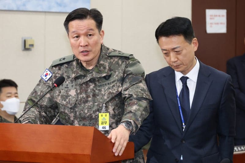 ‘햄버거 회동’ 계엄 가담 전직 군인 8명 1심 전원 무죄