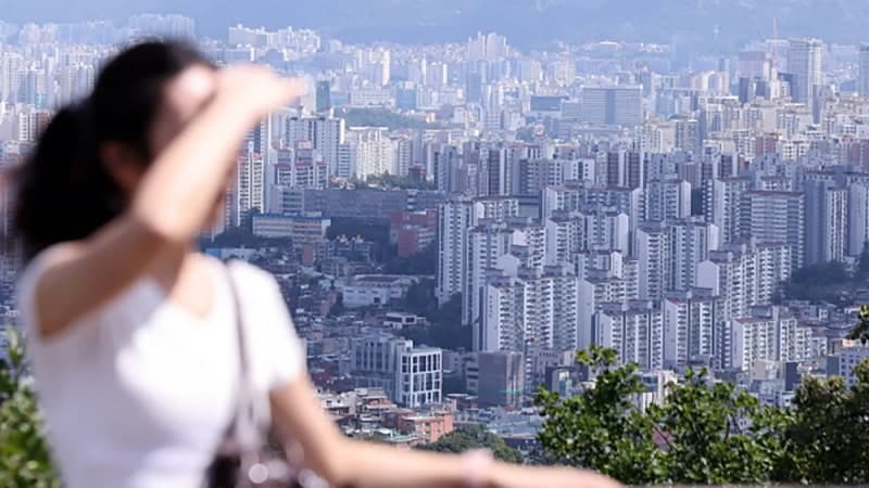 서울 아파트 매물 8만 건 육박…거래 절벽 속 가격 조정 움직임